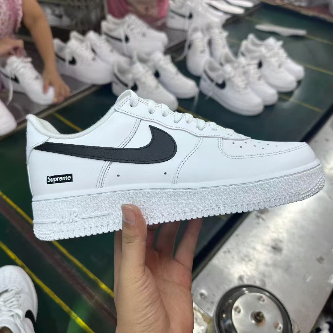 GX Supreme x Nike Air Force 1 Low White Black CU9225-102